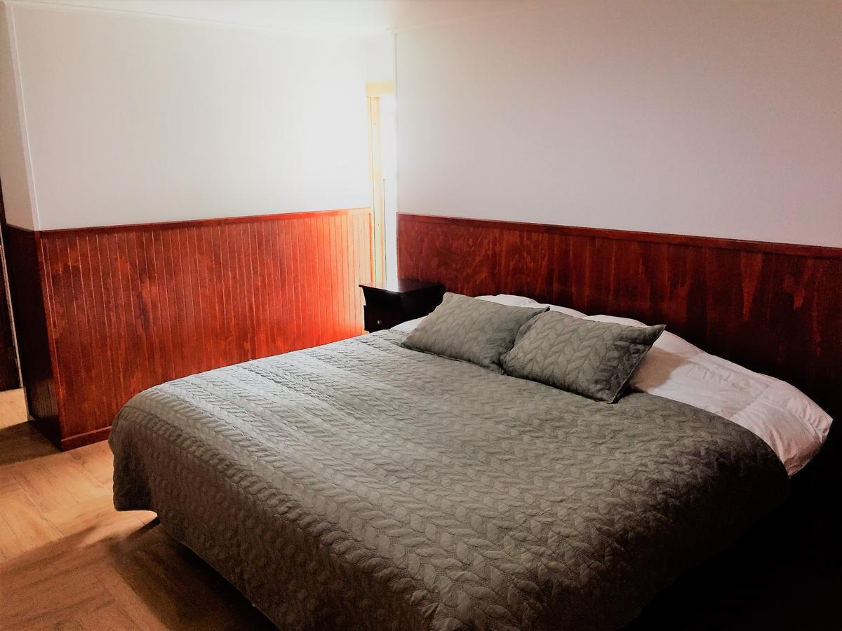 Hostal Andes Patagonicos Puerto Natales Buitenkant foto