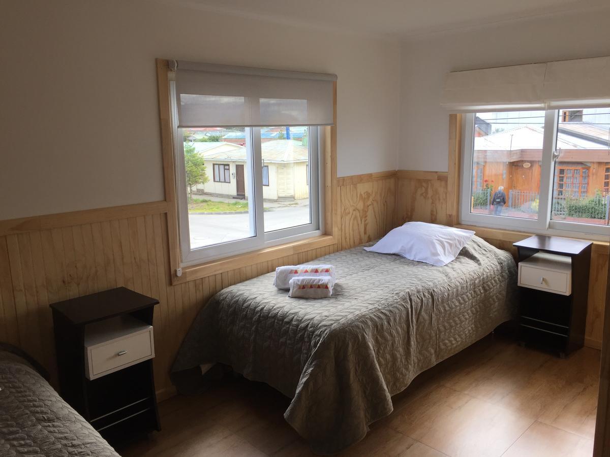 Hostal Andes Patagonicos Puerto Natales Buitenkant foto